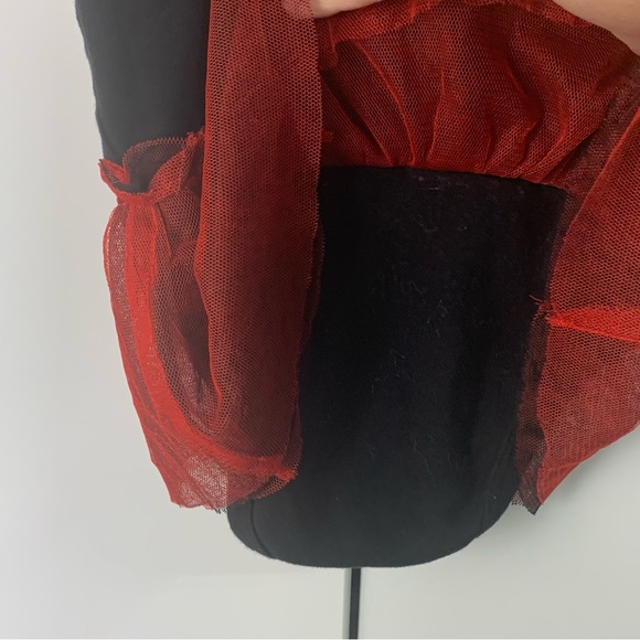 Infants’ Six Flags Batman Harley Quinn Bodysuit - Picture 10 of 12